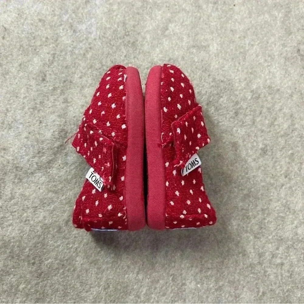 TOMS Baby Crib Shoes Red White Slip On Flats Infant size 2